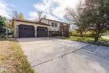 221 Pine St - Photo 2