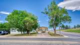 921 E 9th St - Photo 1
