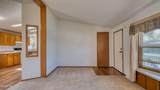 921 E 9th St - Photo 13