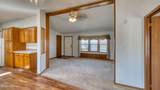 921 E 9th St - Photo 18