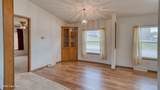 921 E 9th St - Photo 19