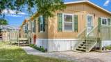 921 E 9th St - Photo 6