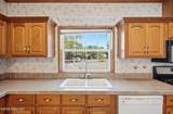 411 Walker Ave - Photo 17
