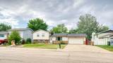 111 Teak St - Photo 1