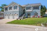 704 Fairway Dr - Photo 2