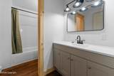 406 York - Photo 12