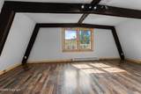 406 York - Photo 17