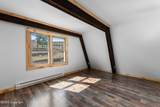 406 York - Photo 18