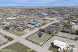 1403 W 3rd St - Photo 20
