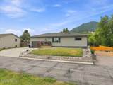 420 E Alden St - Photo 2