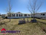540 Sheridan St - Photo 2