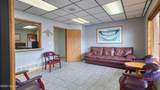 1313 W 4th St - Photo 15