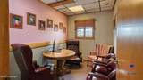 1313 W 4th St - Photo 32