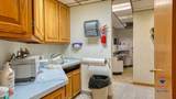1313 W 4th St - Photo 39