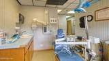 1313 W 4th St - Photo 43