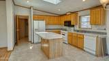 919 E 9th St - Photo 25