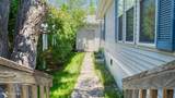 919 E 9th St - Photo 3