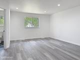 253 N Carrington Ave - Photo 16