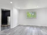253 N Carrington Ave - Photo 18