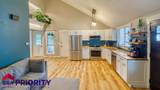 428 Walnut St - Photo 10