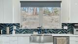 307 Roberts - Photo 33