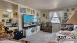 908 E 7th St - Photo 11