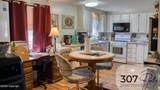 908 E 7th St - Photo 15