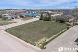 1403 W 3rd St - Photo 8