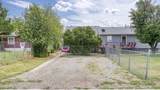 907 E E 4th St - Photo 4