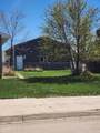808 Pine St - Photo 3