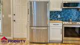 428 Walnut St - Photo 16