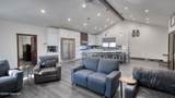 307 Roberts - Photo 38