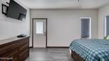 307 Roberts - Photo 40