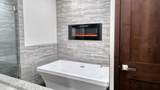 307 Roberts - Photo 45
