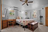 413 Yellowstone - Photo 18