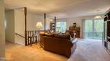 318 E Sewell St - Photo 7