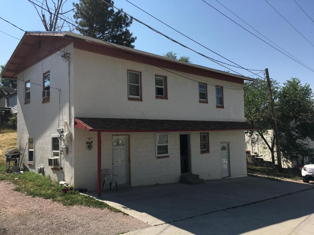 115 Summit Ave - Photo 1