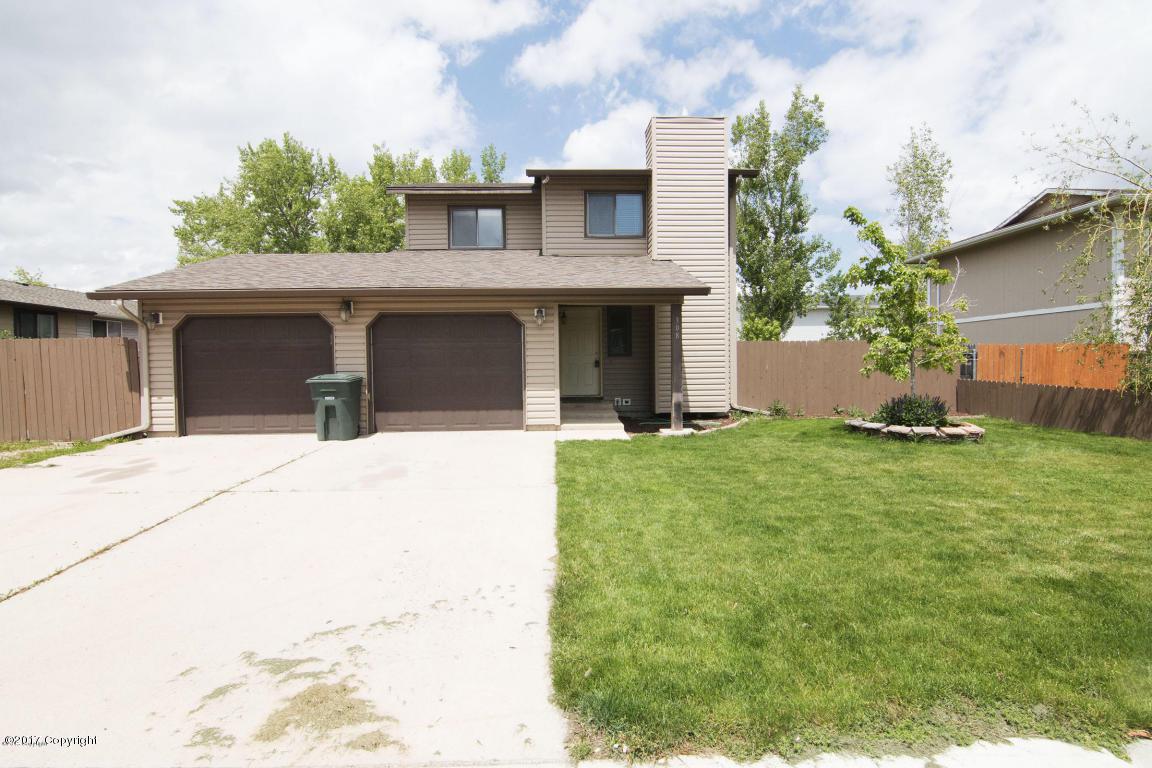 308 Laurel St - Photo 1