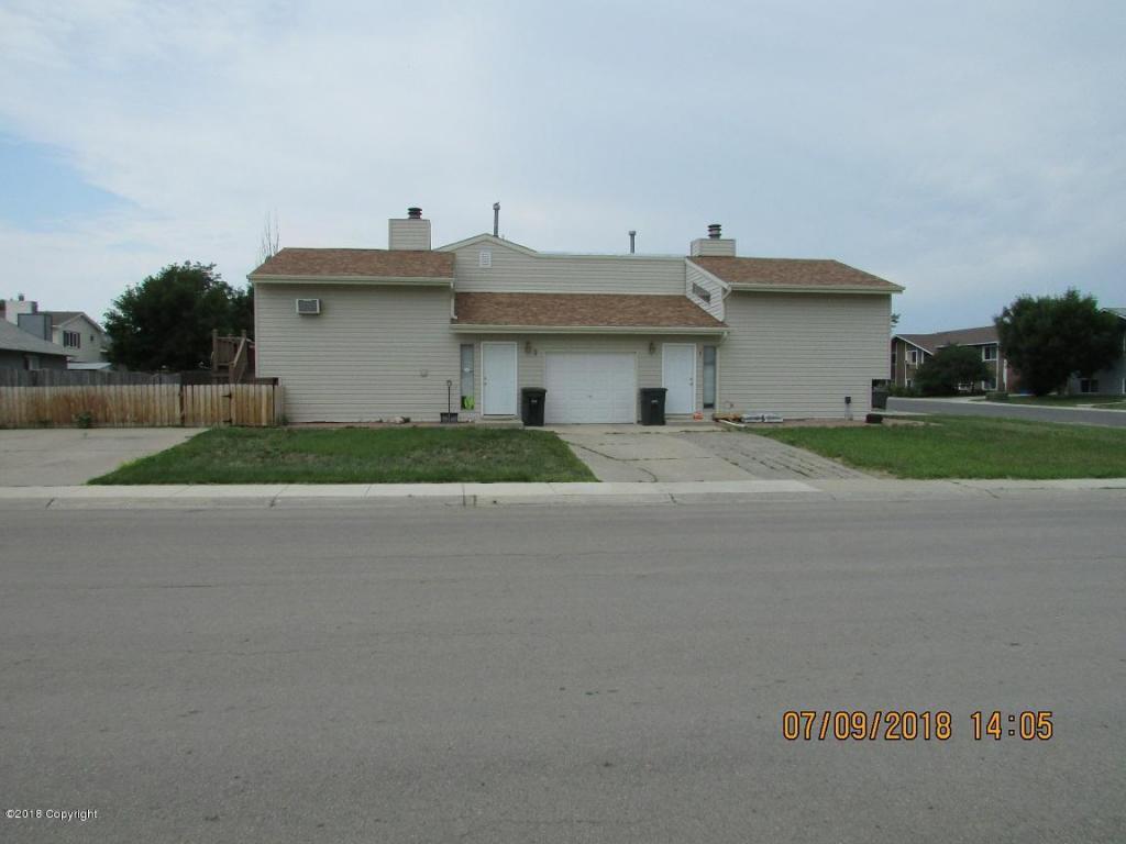 701 Vivian St - Photo 1