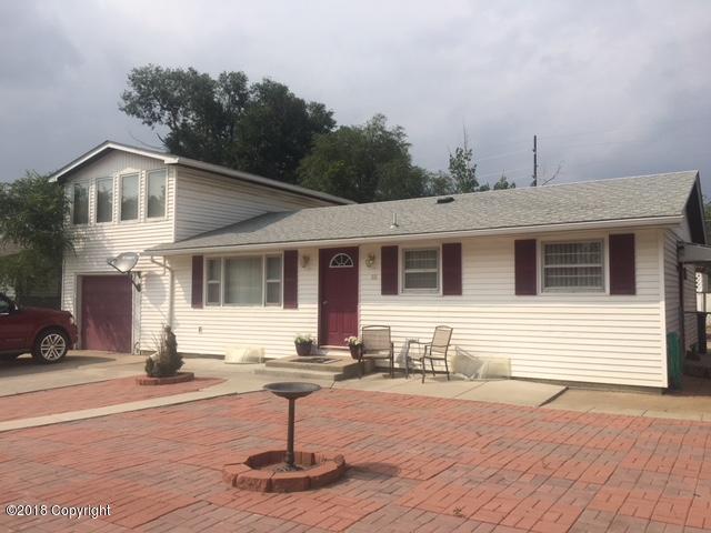 111 E Sunset Dr - Photo 1
