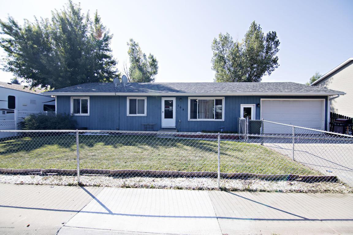 109 Timothy St - Photo 1