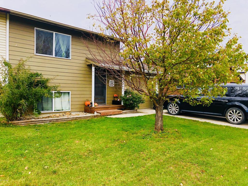 2308 Dogwood Ave - Photo 1