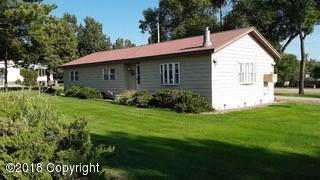 904 Sheridan St - Photo 1