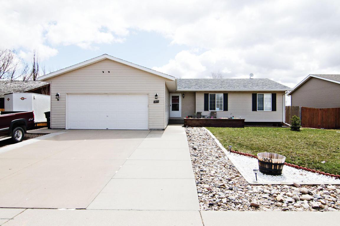 300 Tonk St - Photo 1