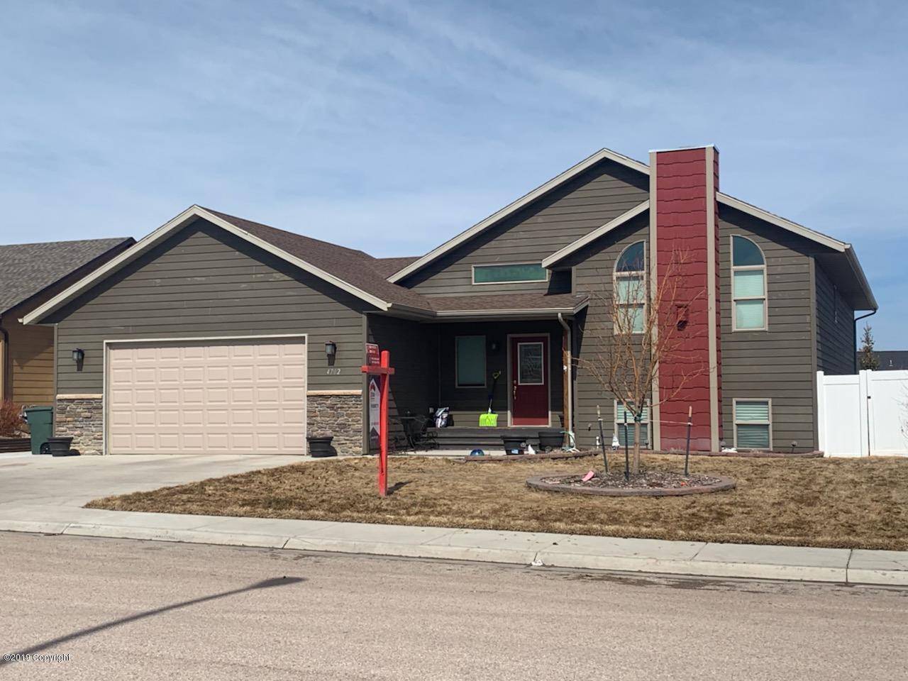 4702 Alex Way - Photo 1