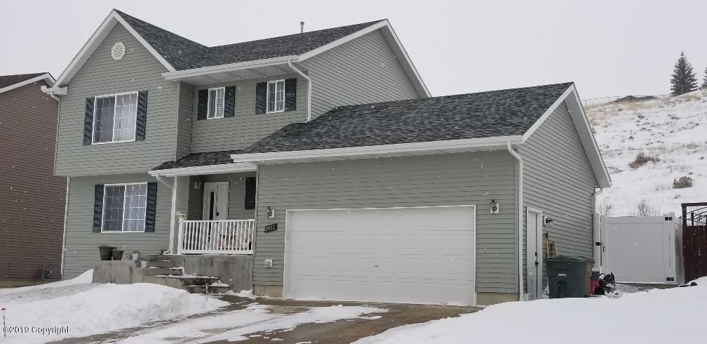 2467 Beaver Dr - Photo 1