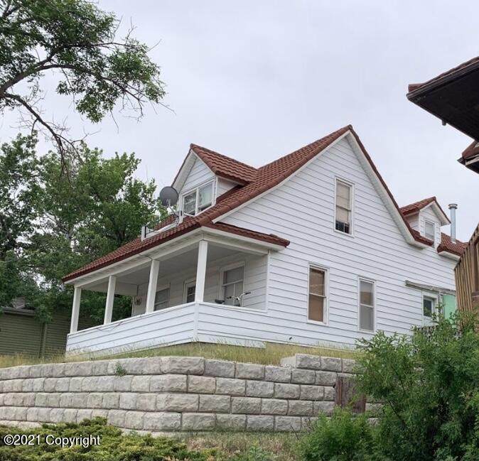 204 S Warren Ave - Photo 1