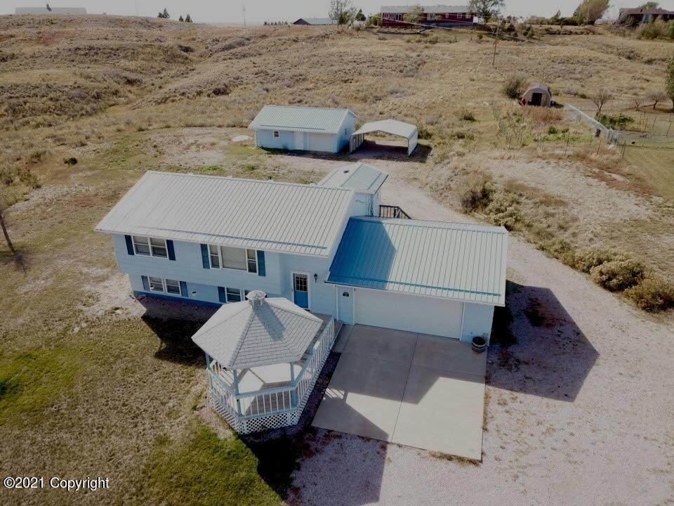 16 Skyview Dr - Photo 1