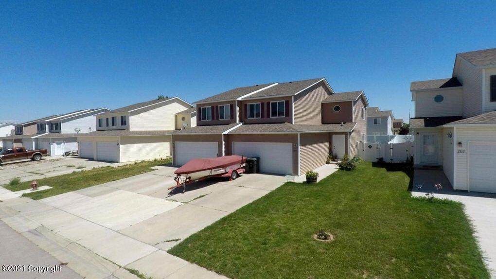 3715 Blue Ave. - Photo 1