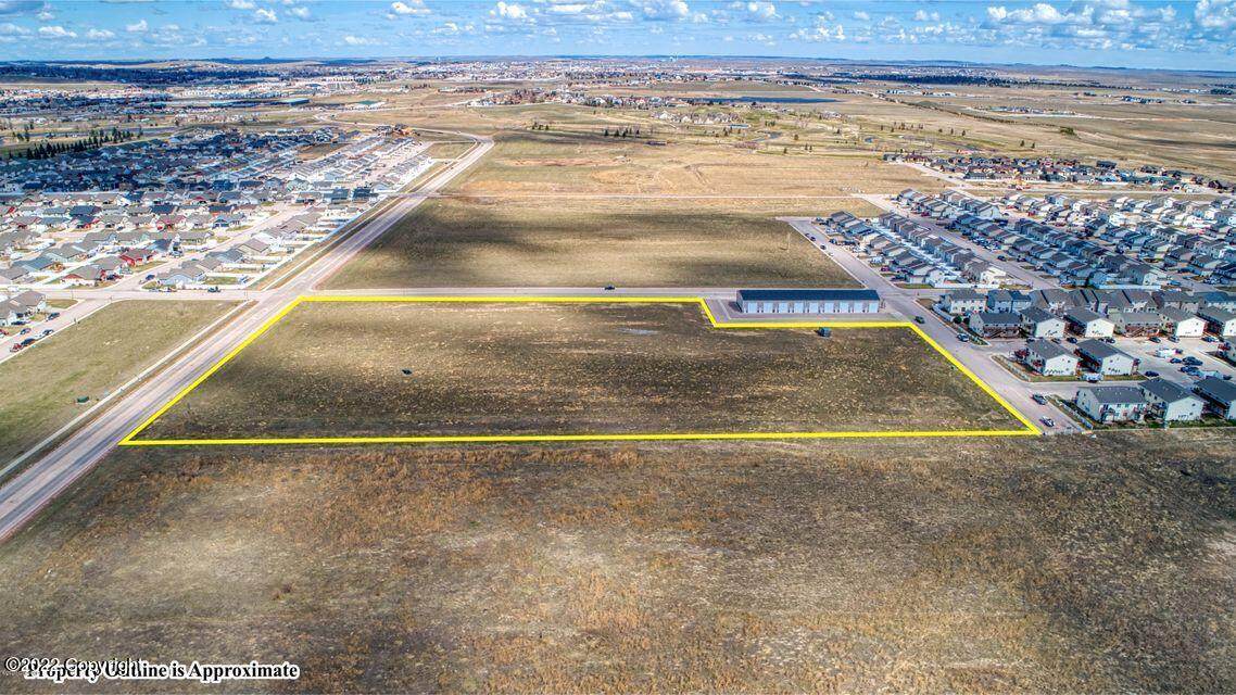 1490 Harvest Moon Dr - Photo 1